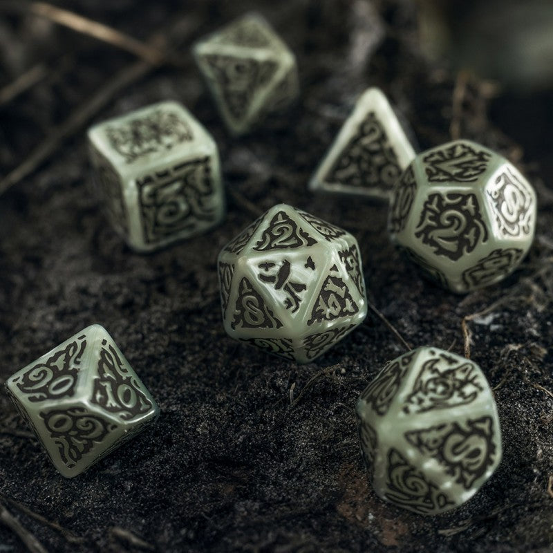 The Witcher Dice Set - Leshen: The Totem Builder